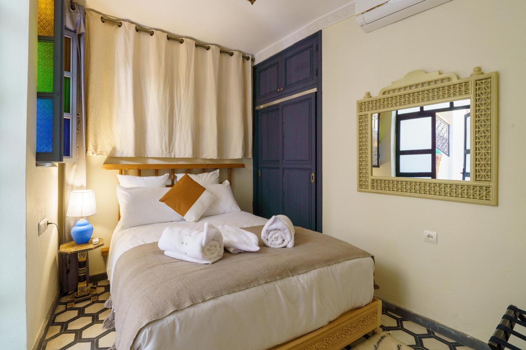 Riad 4 Chambres - Piscine & Petit Dejeuner Gratuit - Wifi Fibre Optique Marrakesh Exterior photo