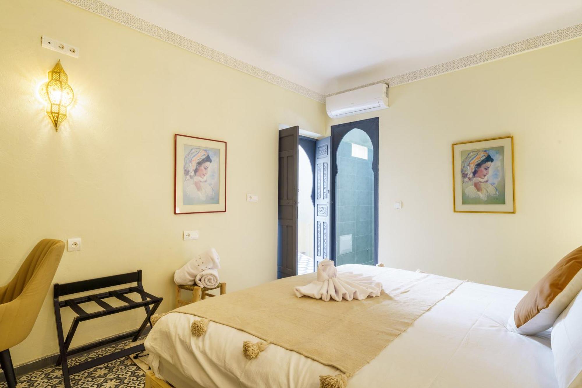 Riad 4 Chambres - Piscine & Petit Dejeuner Gratuit - Wifi Fibre Optique Marrakesh Exterior photo
